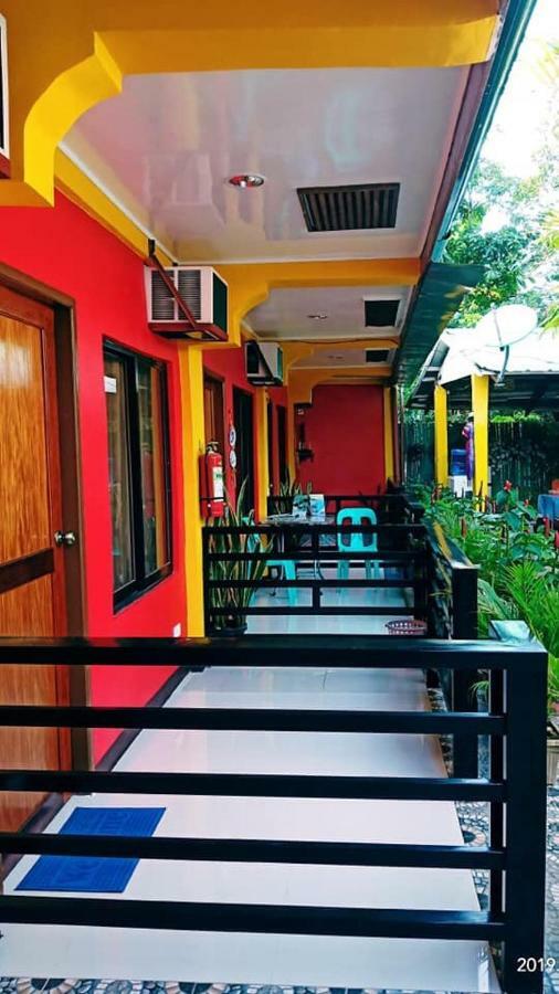 Amelia Homestay Пуэрто-Принцеса Экстерьер фото
